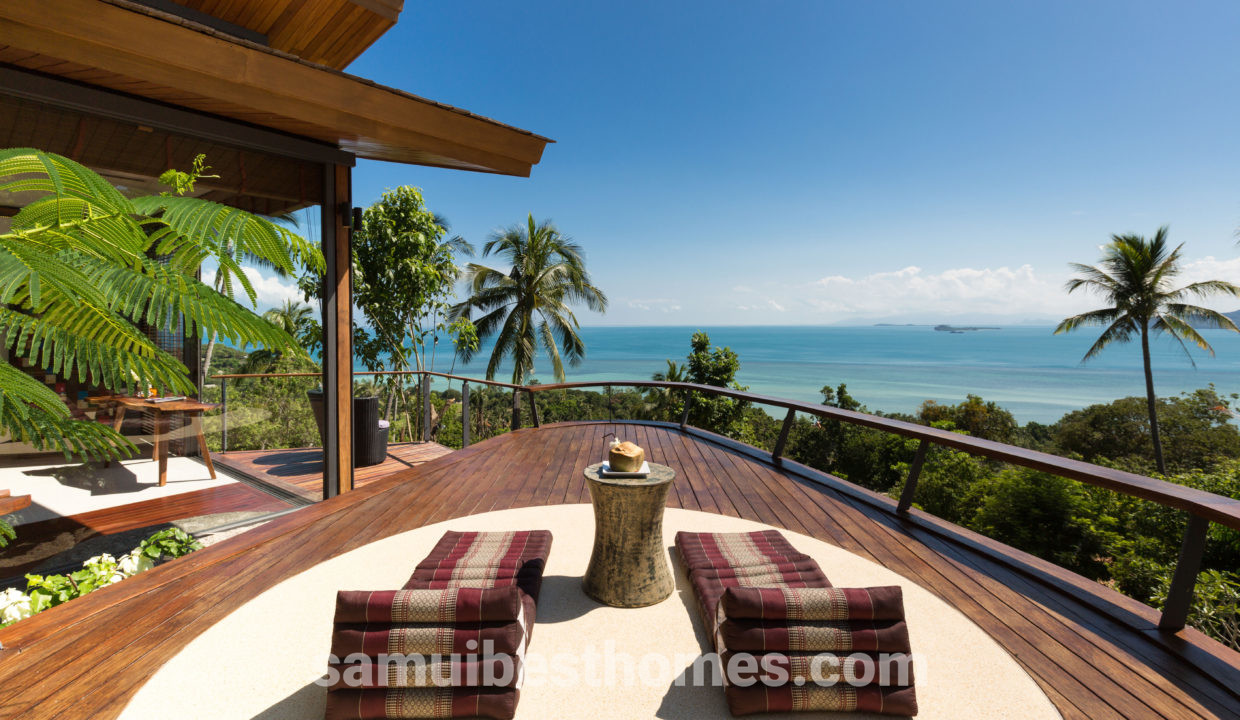 l2residence_04_yogadeck