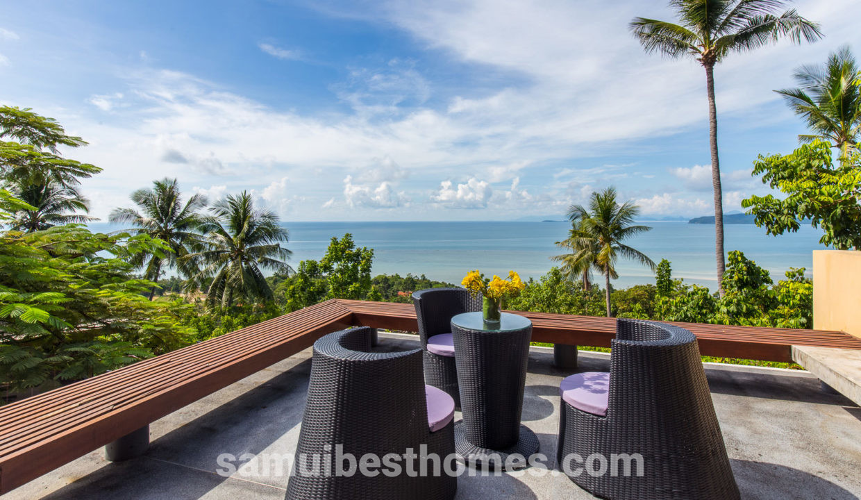 l2residence_05_outdoorlounge
