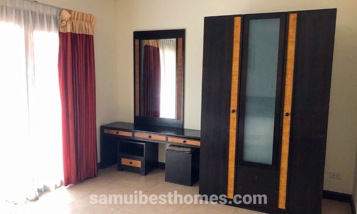 Holiday-Villas-Chaweng-31