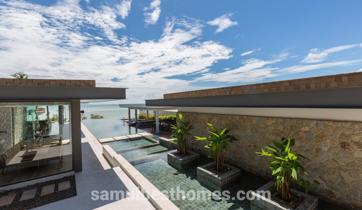SeaRenity_swimming_pool-1