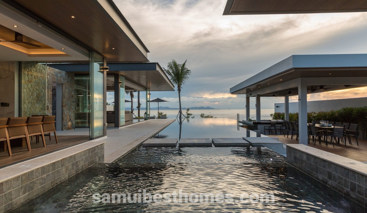 SeaRenity_swimming_pool-11